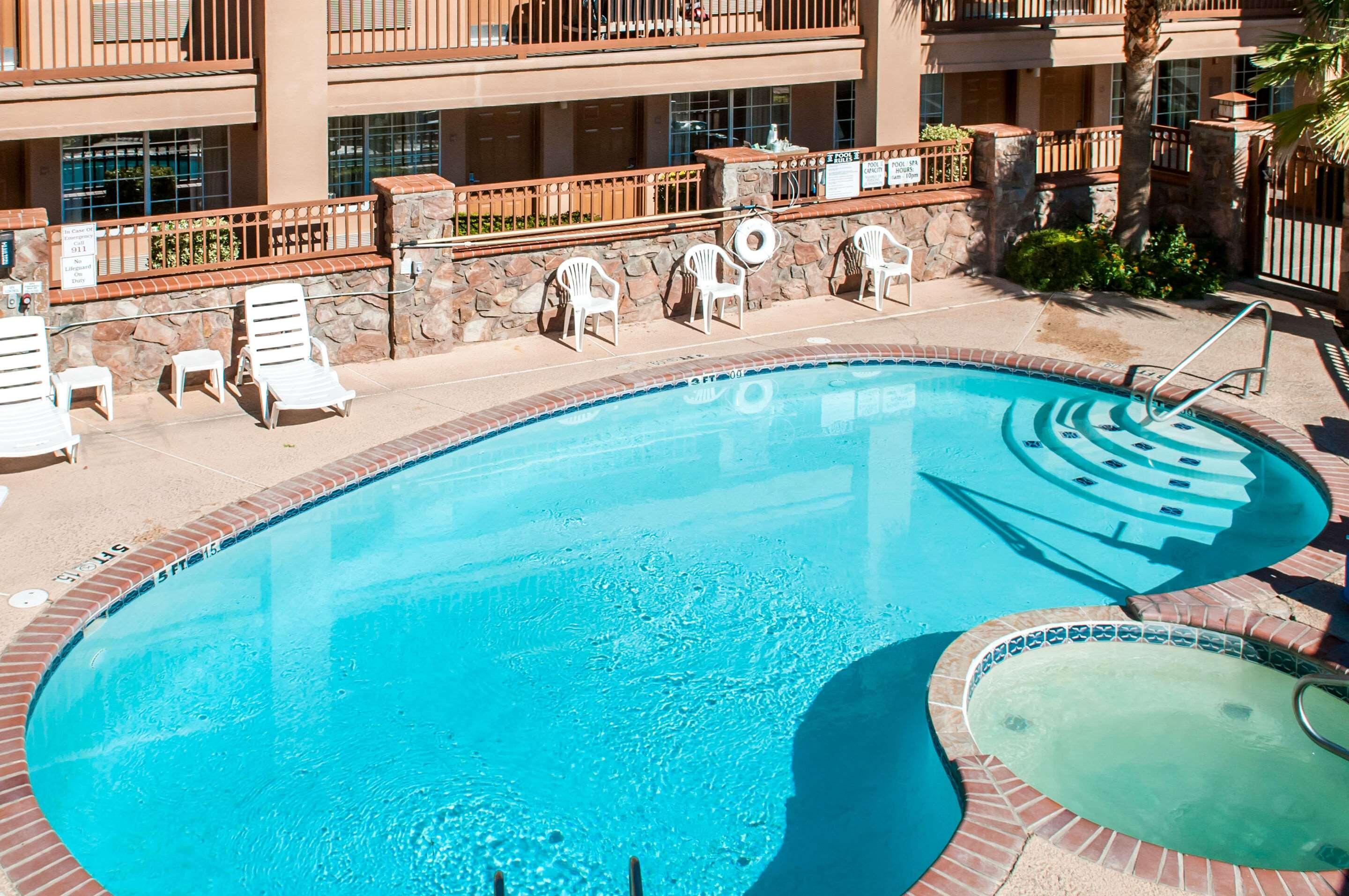 Quality Inn & Suites Las Cruces - University Area Luaran gambar